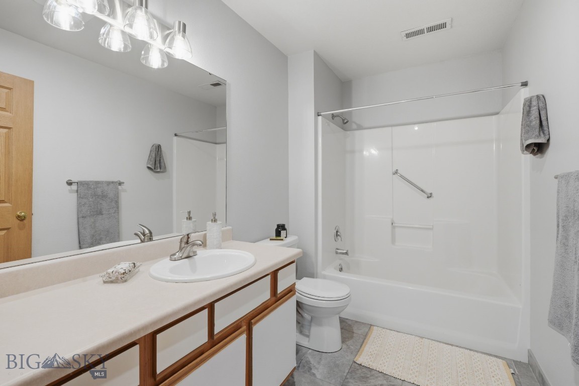 3505 Fallon 3a Property Photo 14