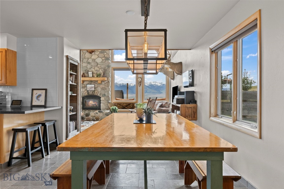 213 Shining Mountains Loop Road Property Photo 8