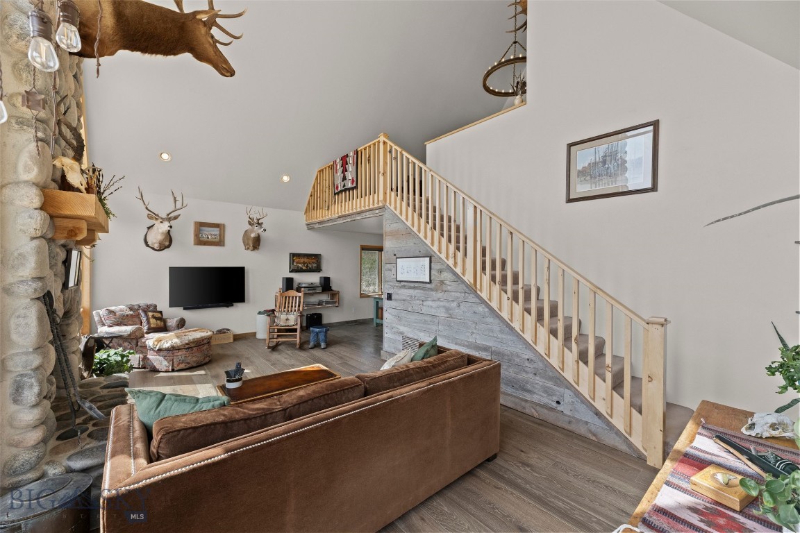 213 Shining Mountains Loop Road Property Photo 23