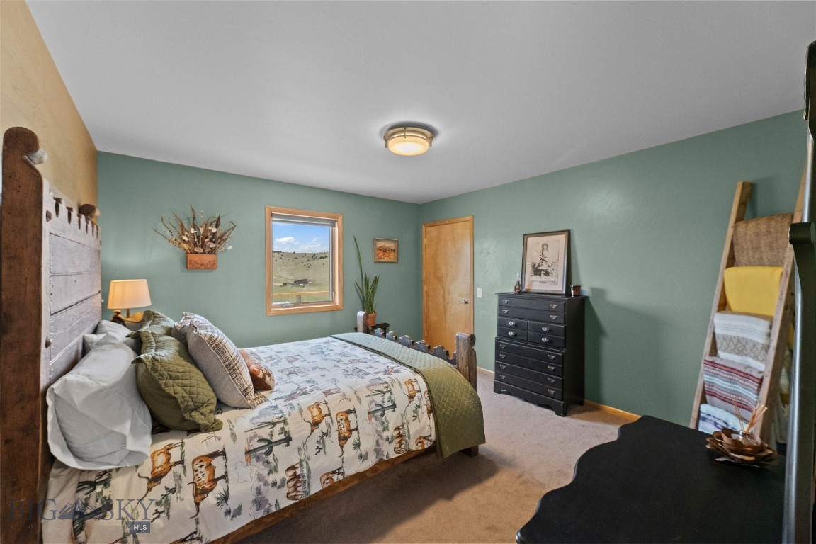 213 Shining Mountains Loop Road Property Photo 24