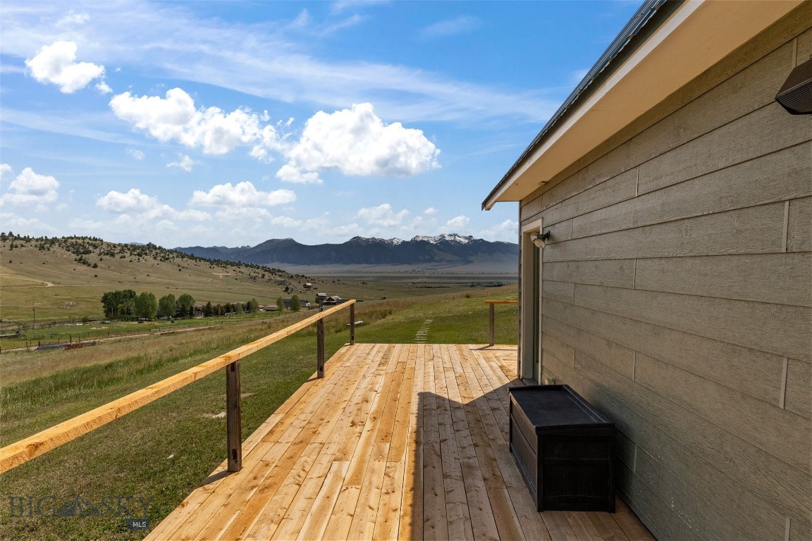 213 Shining Mountains Loop Road Property Photo 39