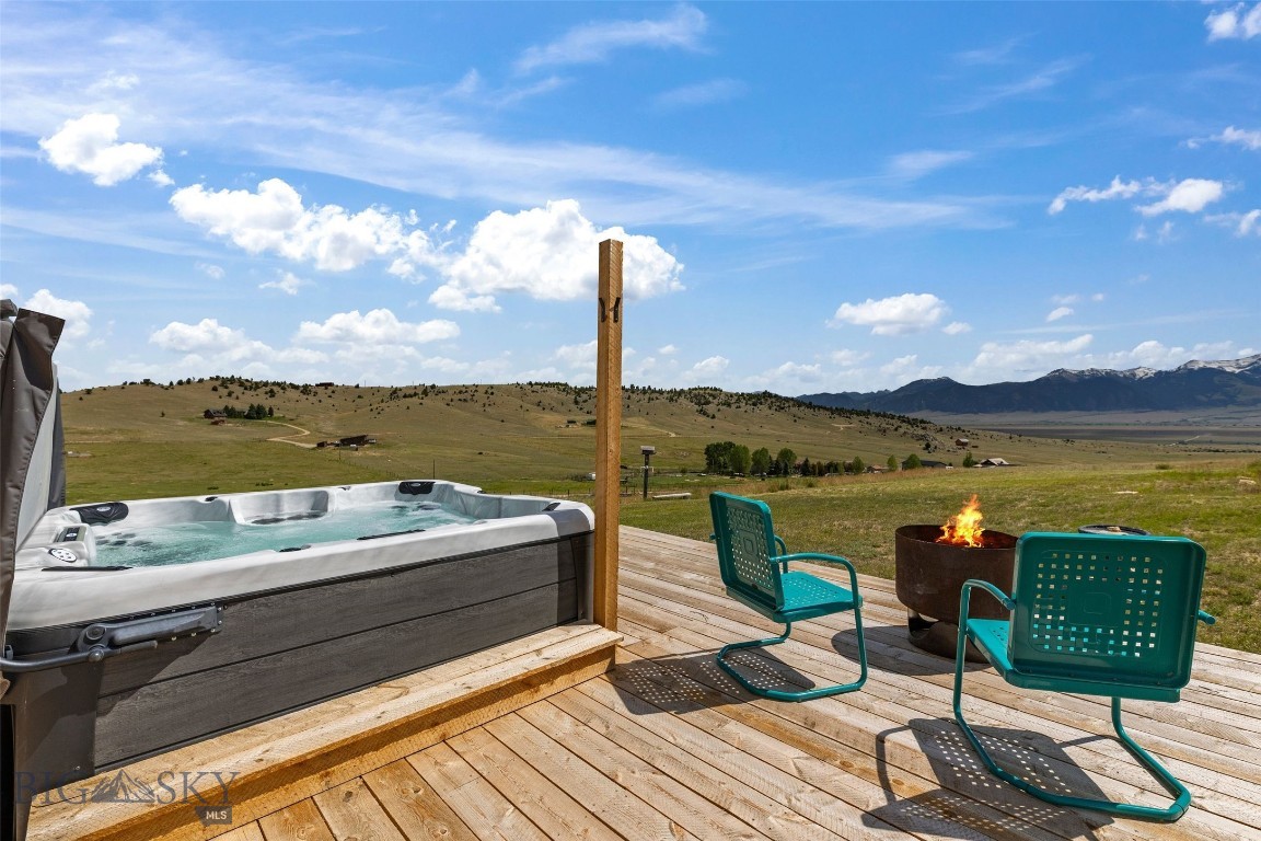 213 Shining Mountains Loop Road Property Photo 43