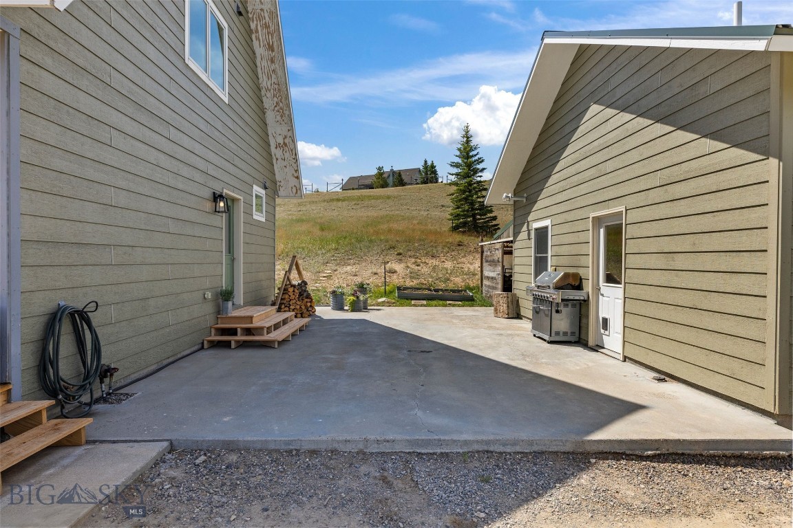 213 Shining Mountains Loop Road Property Photo 44