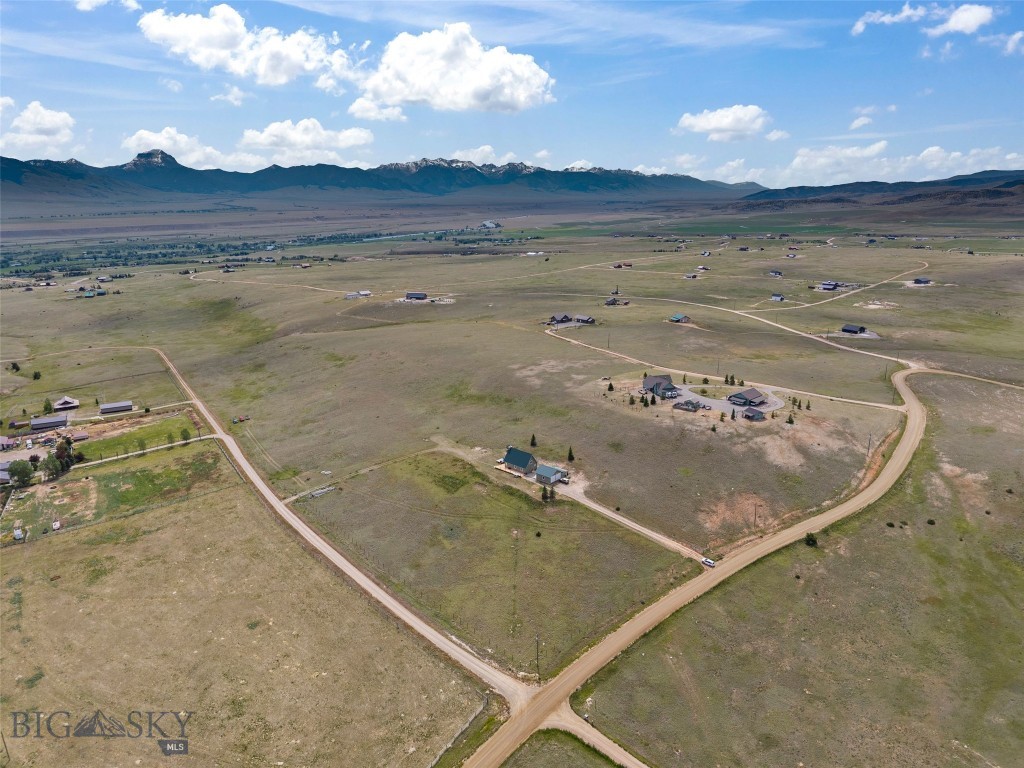 213 Shining Mountains Loop Road Property Photo 62