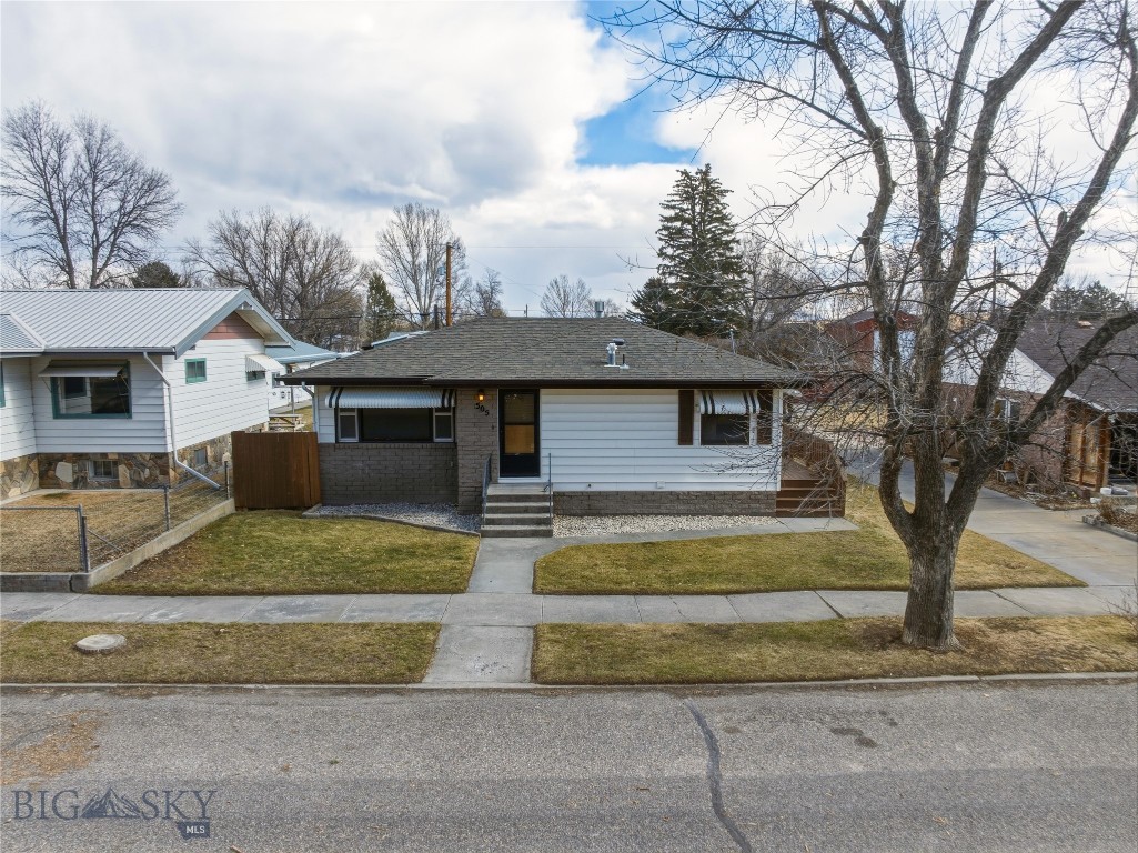 505 3rd Avenue E Property Photo 2