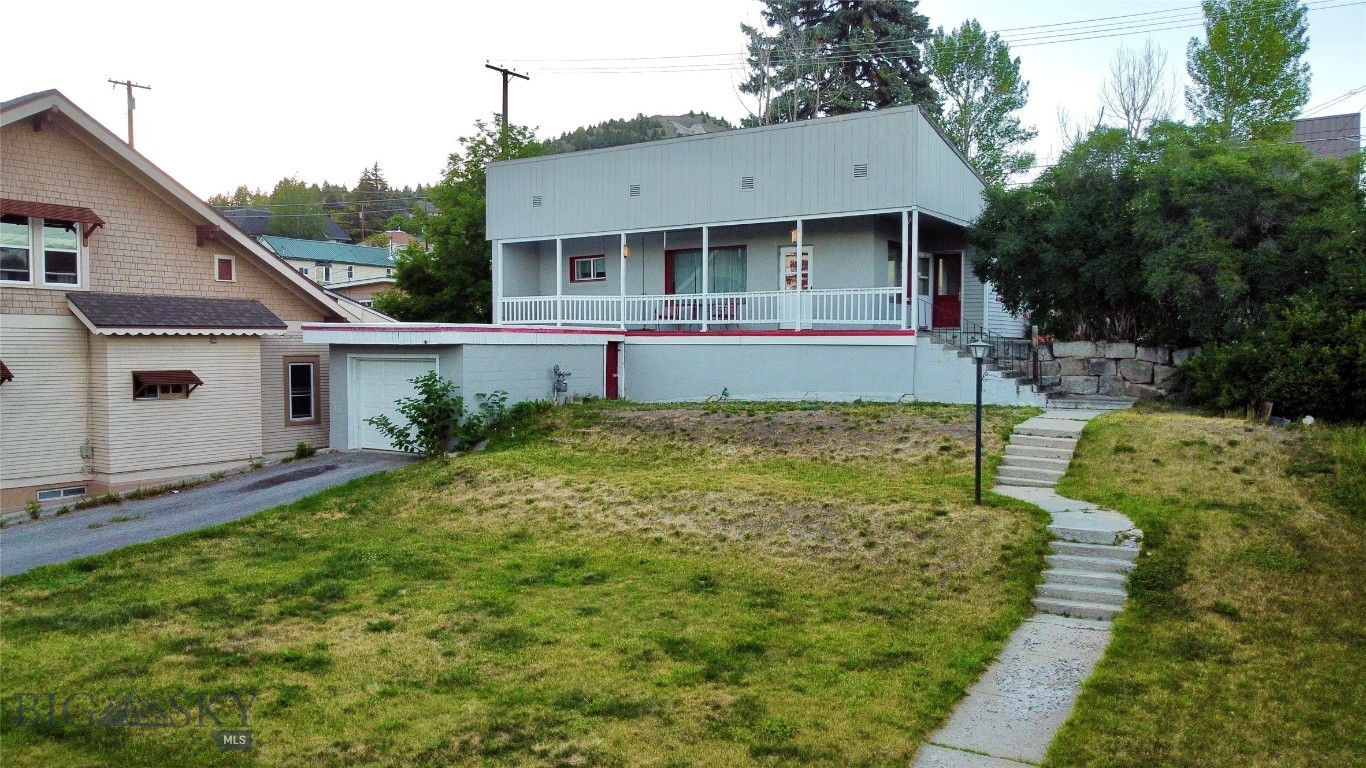 1115 W Broadway Property Photo 17
