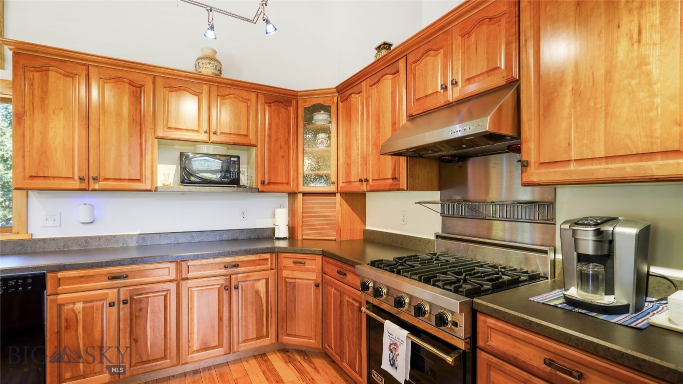 65 Mountain Brook Road Property Photo 21