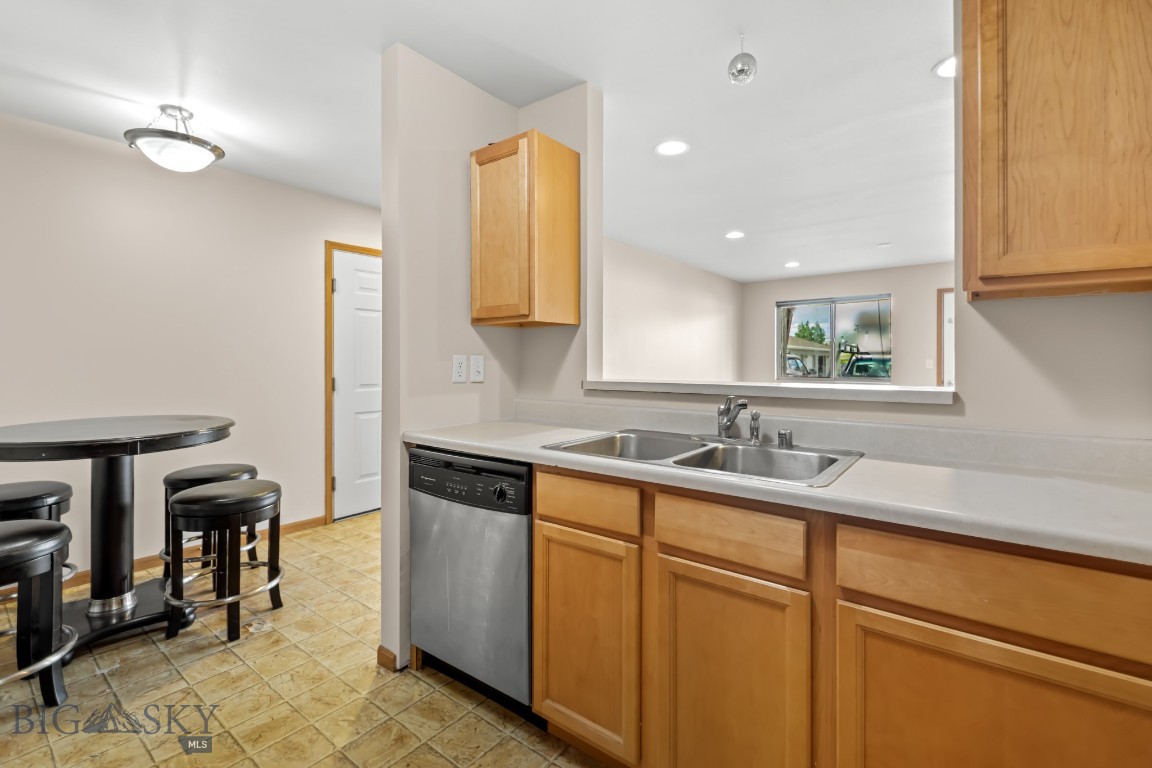 3401 Fallon Street 1d Property Photo 21