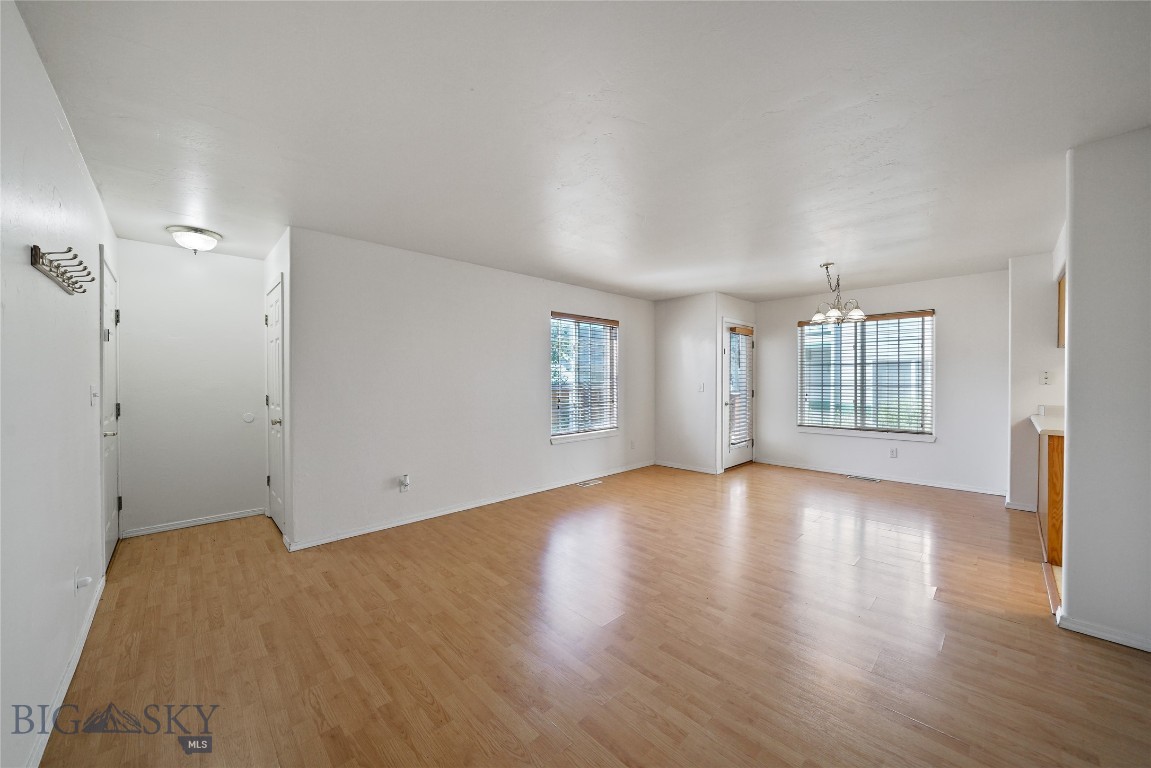 3024 W Villard 3d Property Photo 4