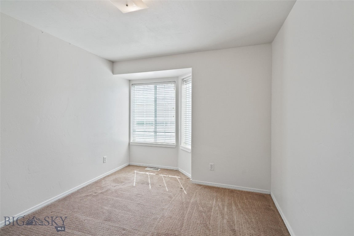3024 W Villard 3d Property Photo 28