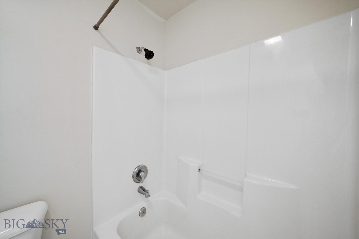 3024 W Villard 3d Property Photo 38