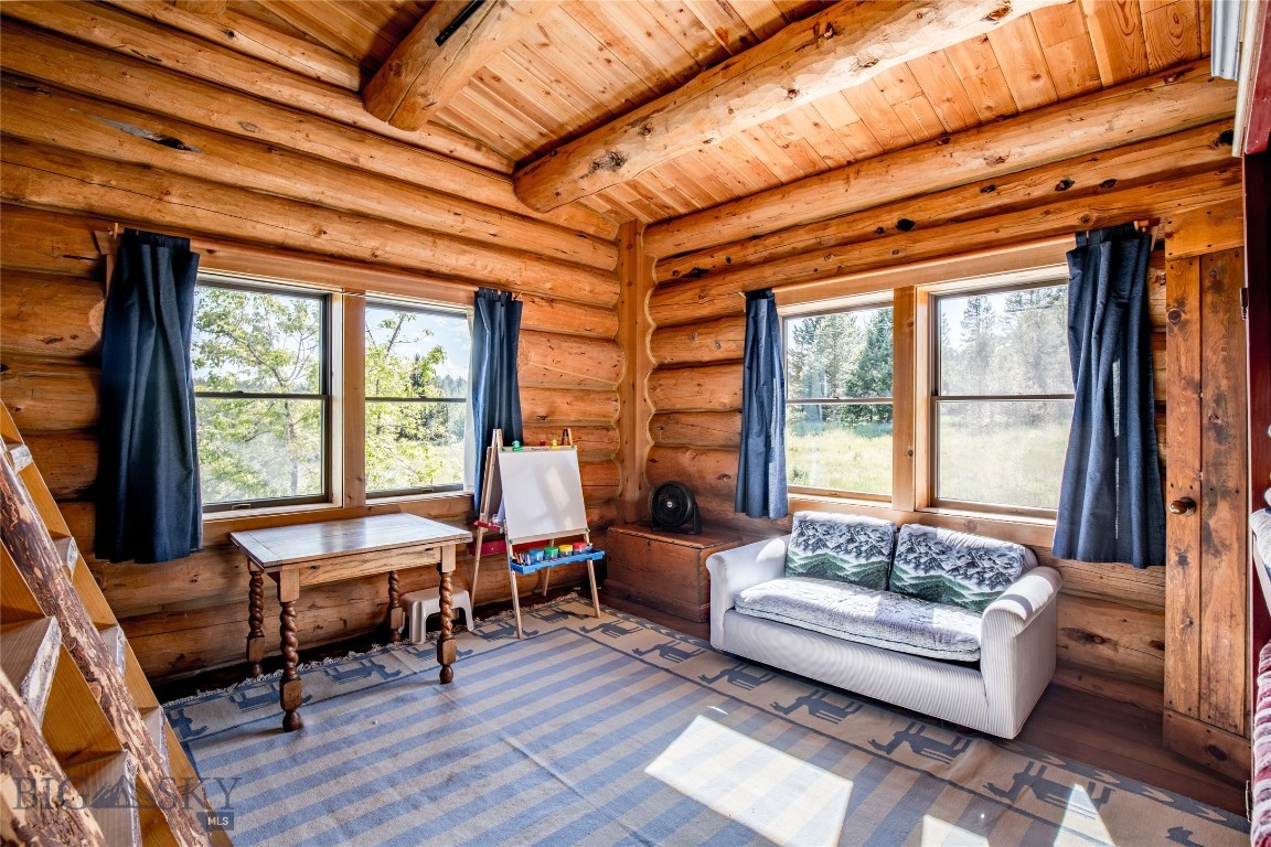 376 Sundance Bench Road Property Photo 33