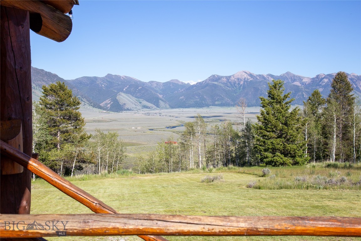 376 Sundance Bench Road Property Photo 54