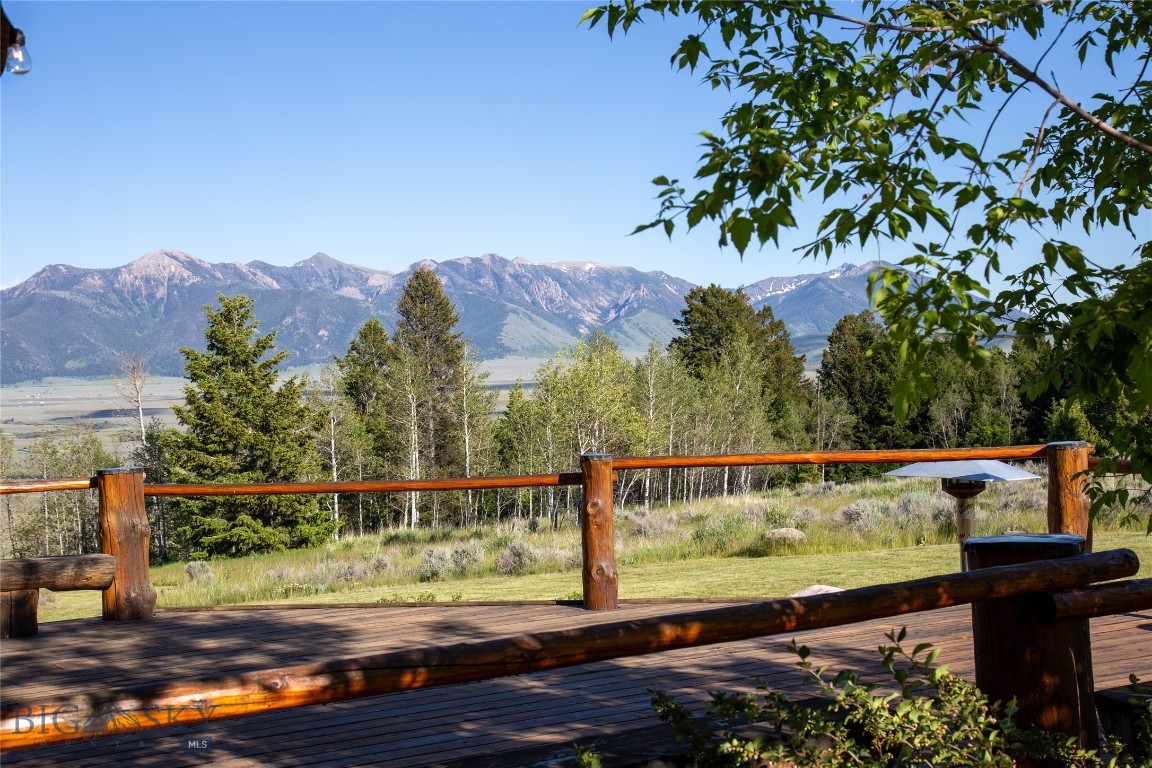 376 Sundance Bench Road Property Photo 57