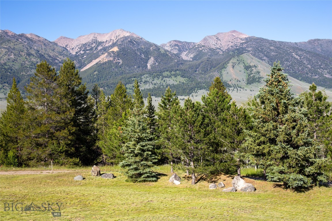 376 Sundance Bench Road Property Photo 61
