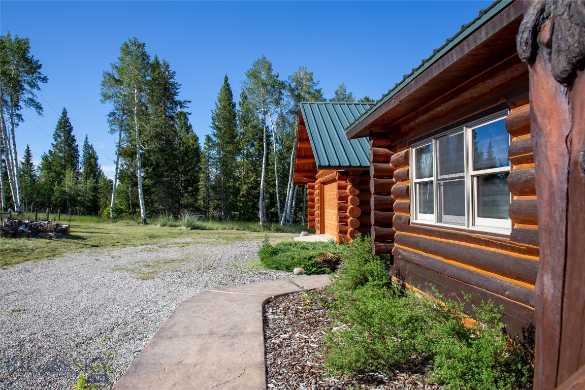 376 Sundance Bench Road Property Photo 66