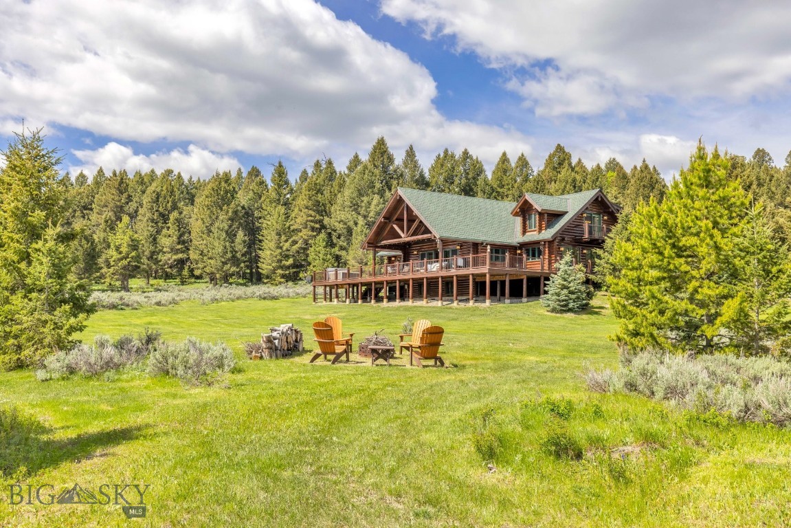 238 Great Gray Hollow Property Photo 2