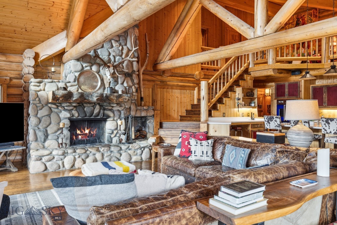 238 Great Gray Hollow Property Photo 19