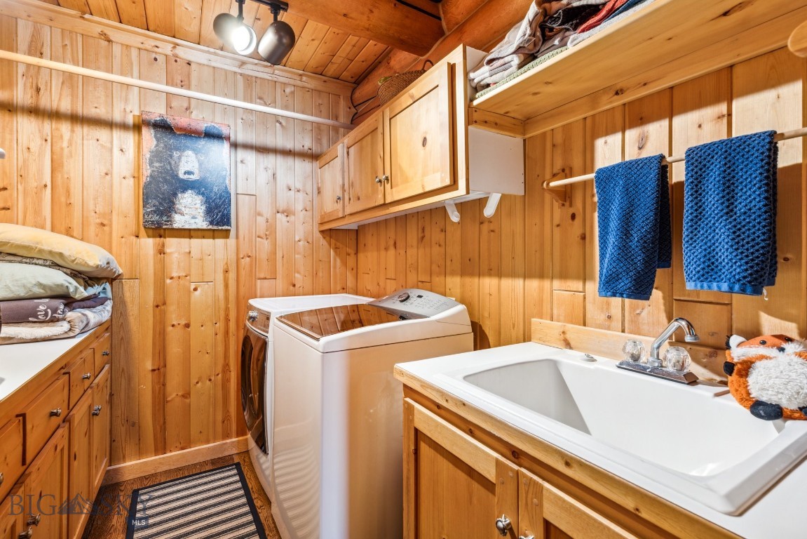 238 Great Gray Hollow Property Photo 23