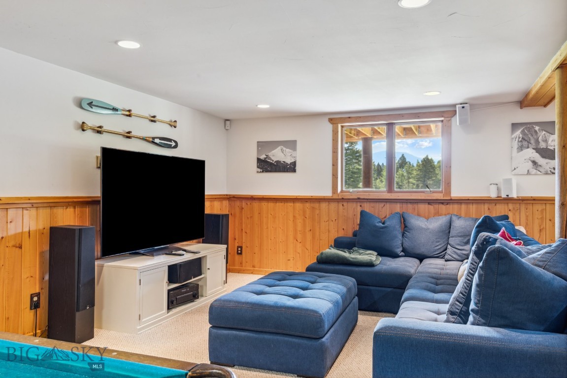 238 Great Gray Hollow Property Photo 42