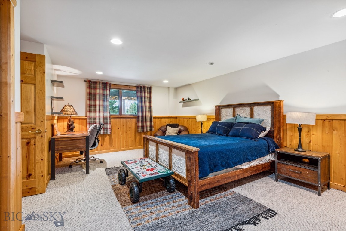 238 Great Gray Hollow Property Photo 43