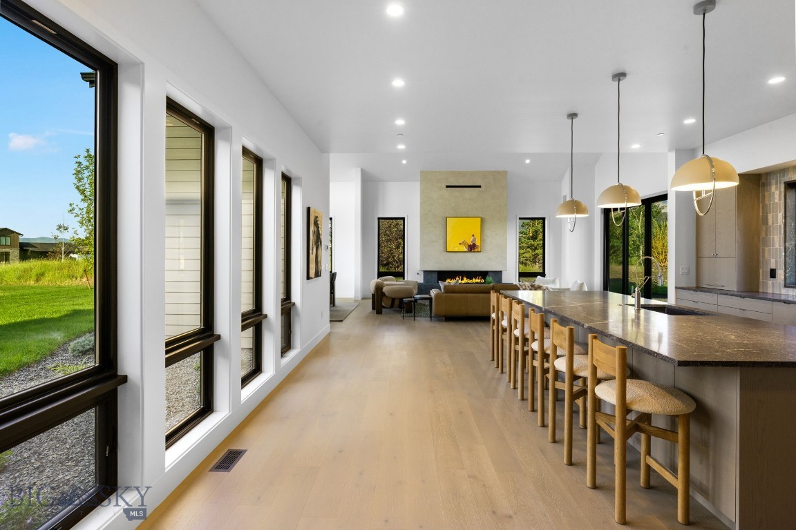 336 Clancy Way Property Photo 10