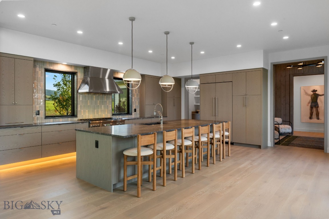 336 Clancy Way Property Photo 12