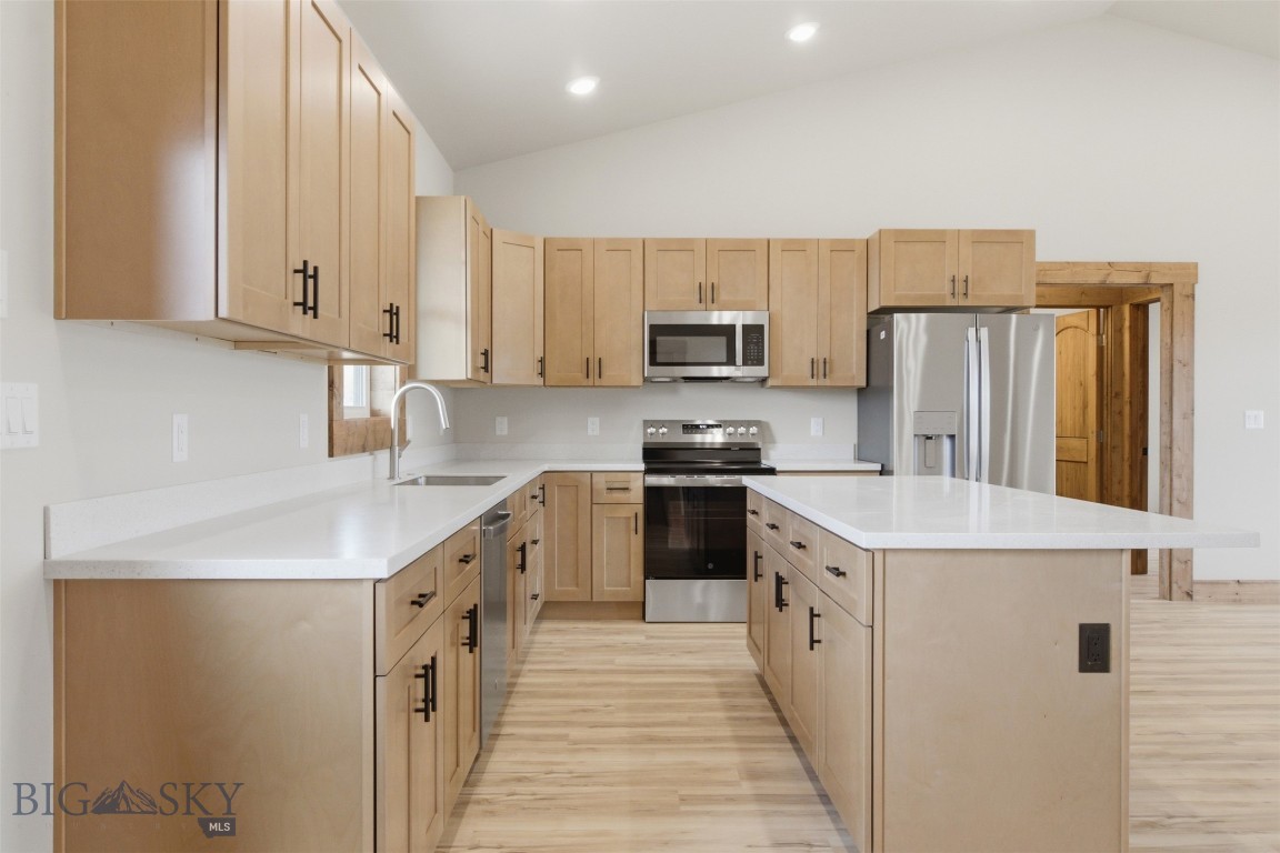 3 Doris Drive Property Photo 4