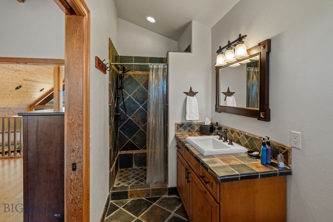 77 Valley View Drive Property Photo 56