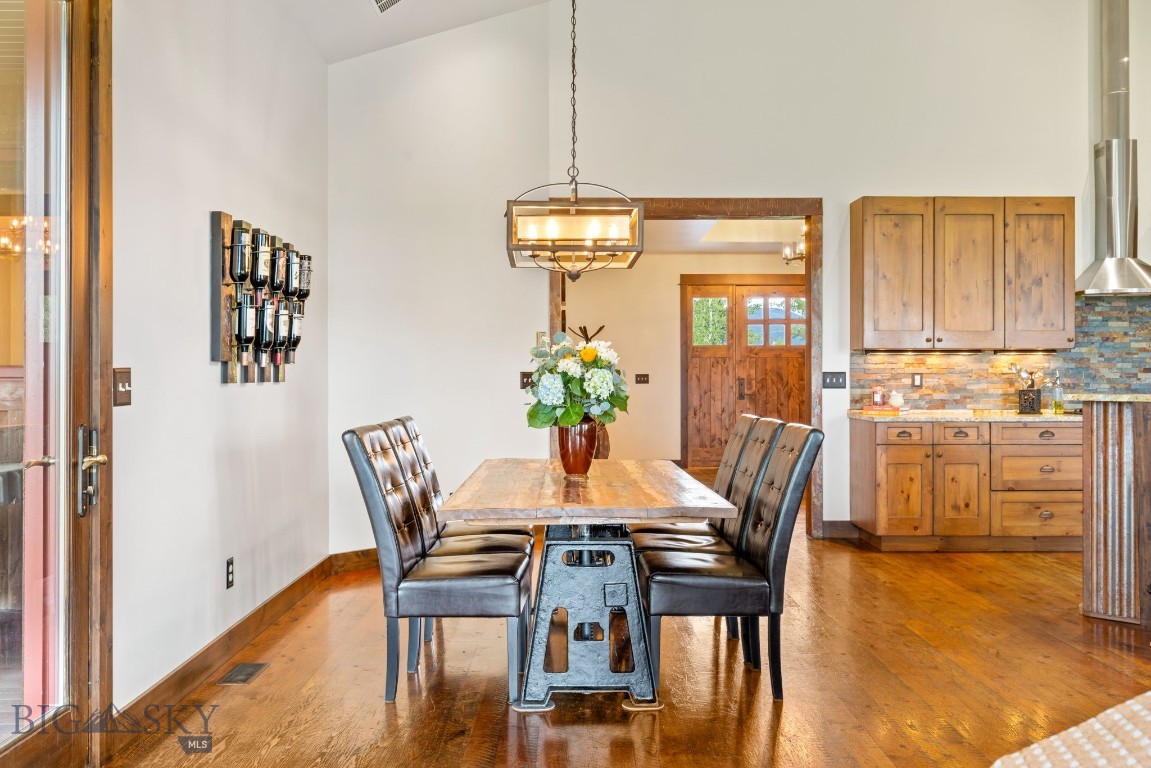 7055 Nash Road Property Photo 16
