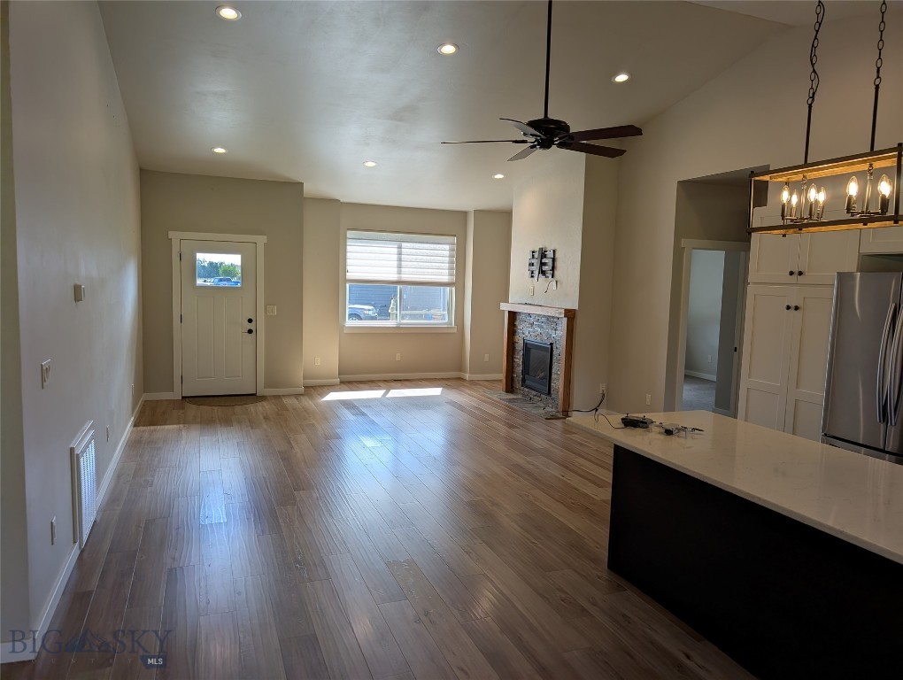 25 Meadowlark Property Photo 8