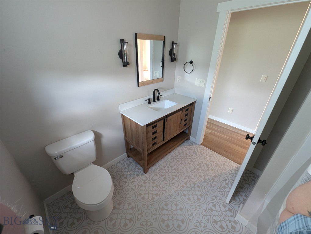 25 Meadowlark Property Photo 9