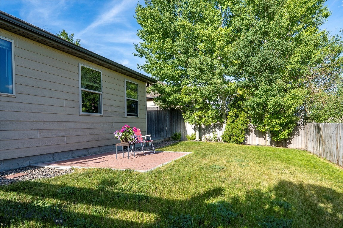 2401 Sun Avenue Property Photo 7