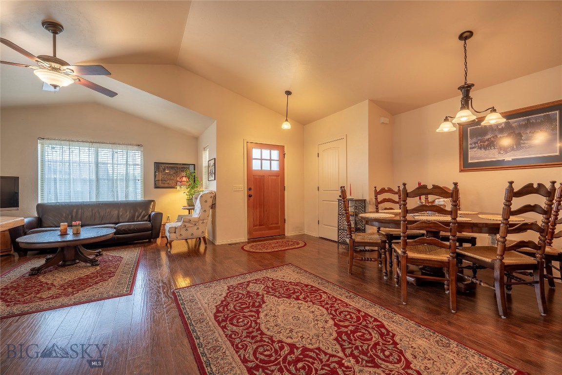 2401 Sun Avenue Property Photo 10