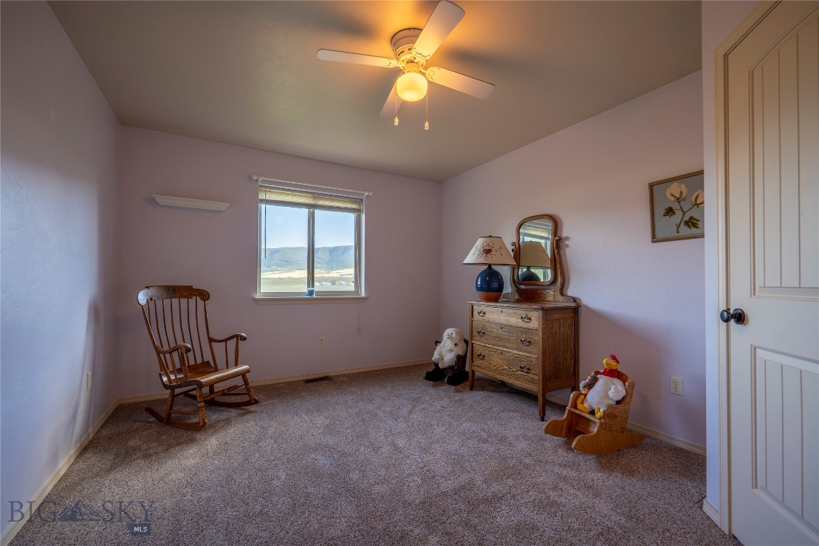 2401 Sun Avenue Property Photo 18