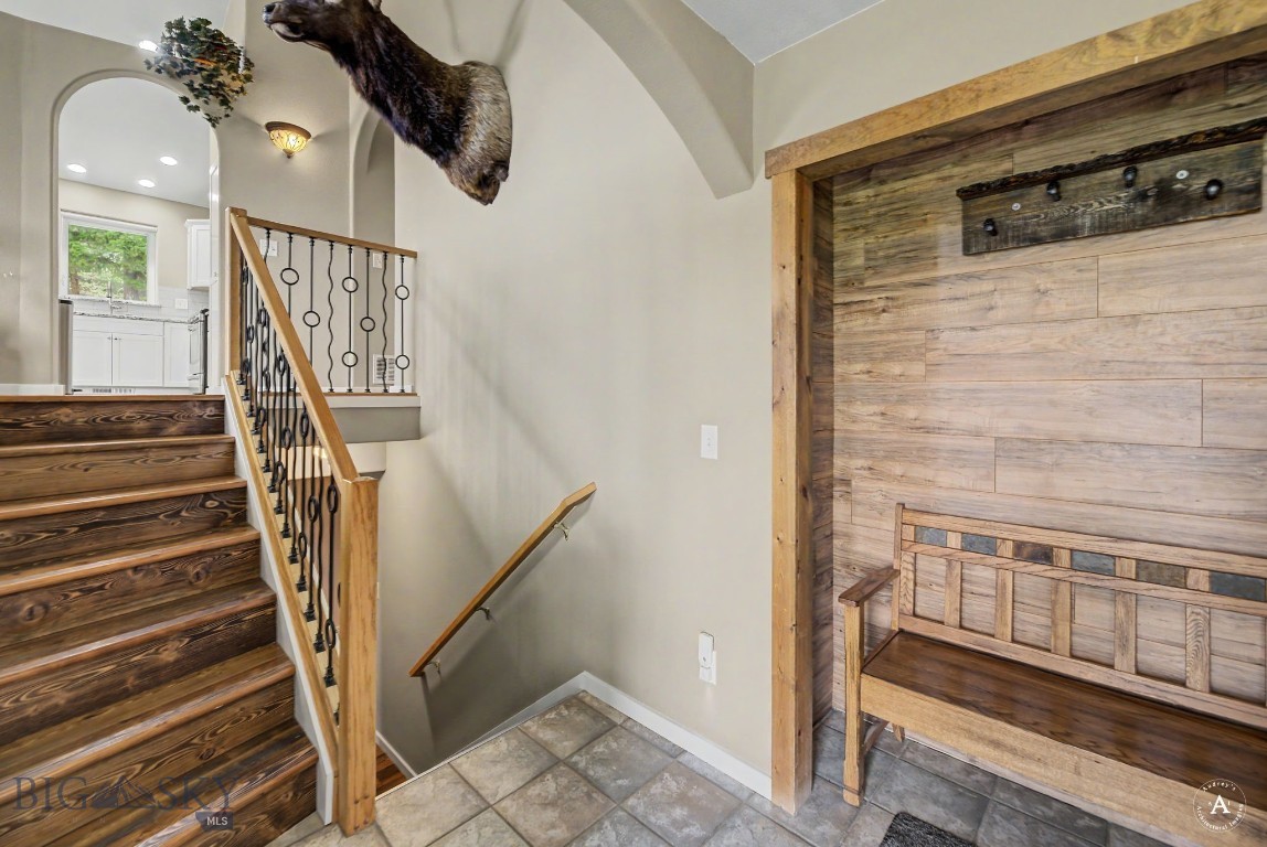 412549 Property Photo 6