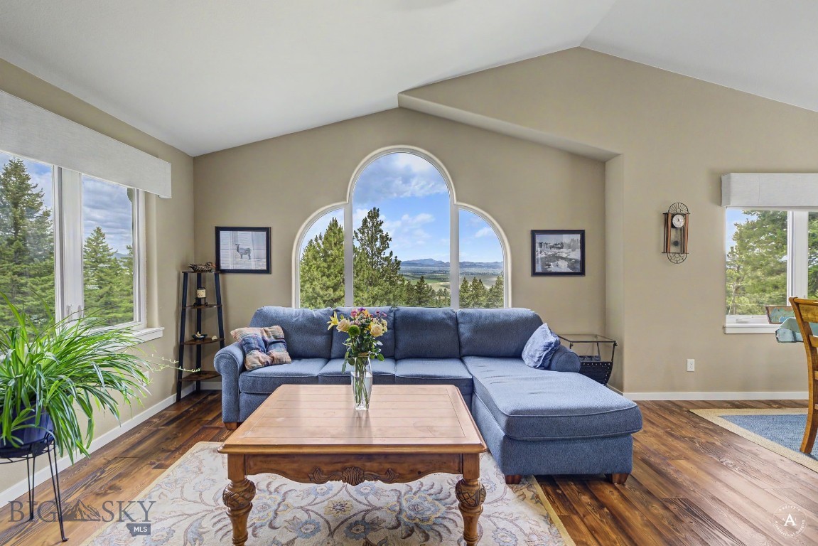 412549 Property Photo 13