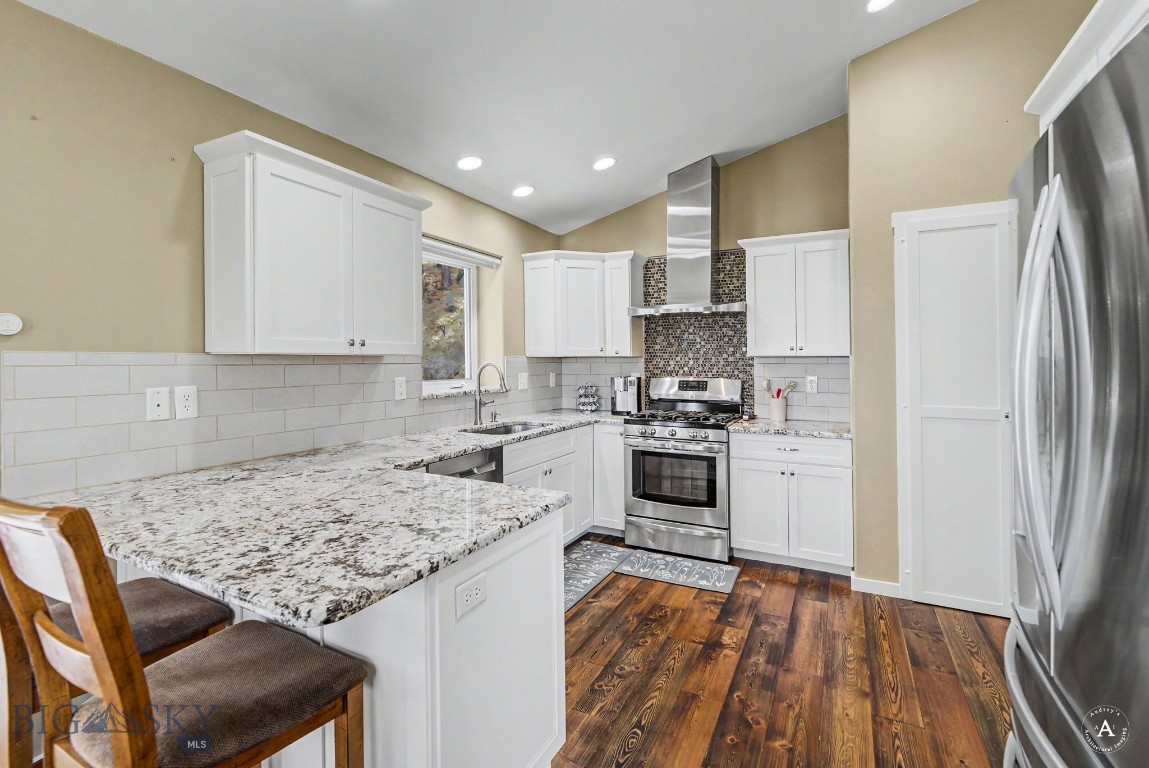 412549 Property Photo 15