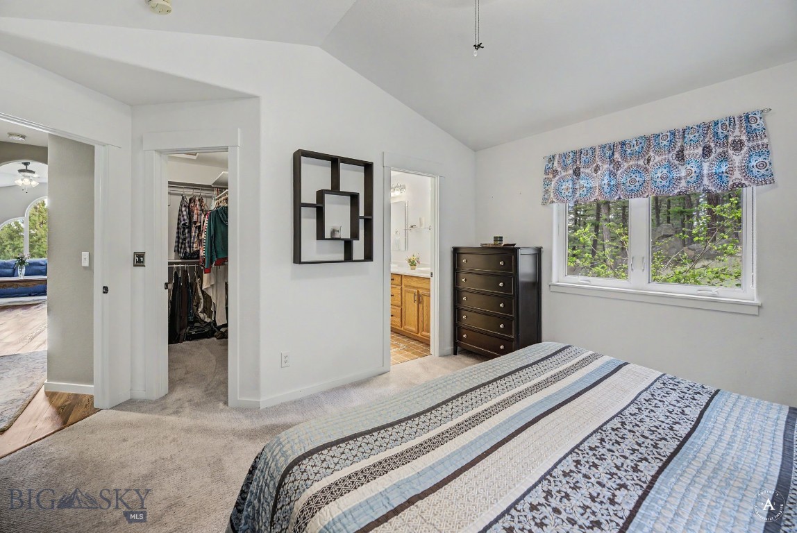 412549 Property Photo 23