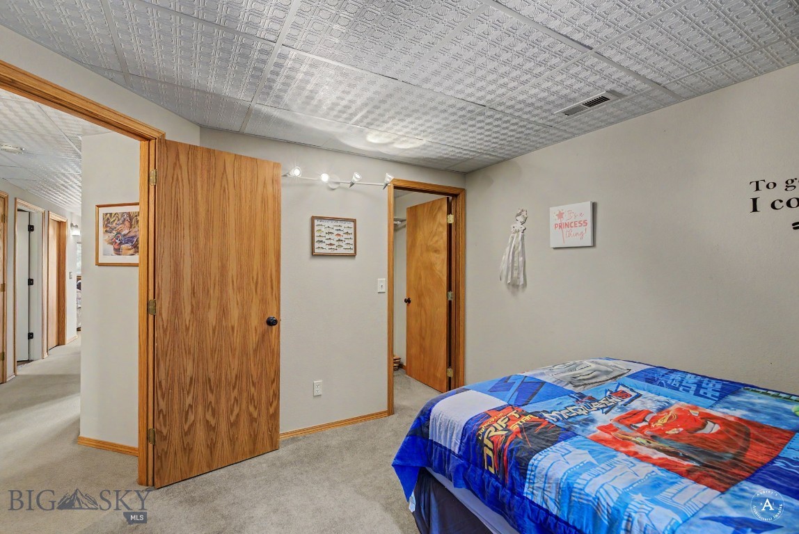 412549 Property Photo 40