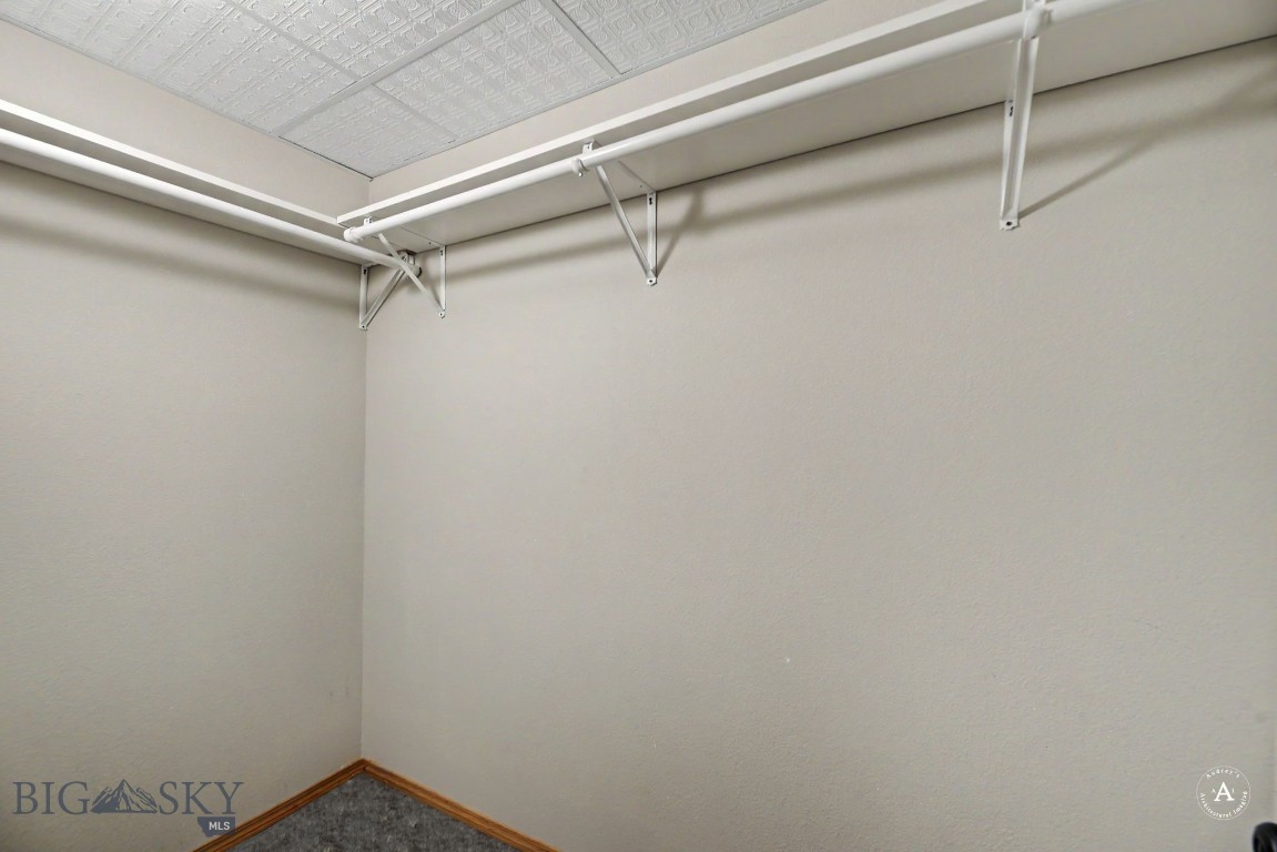 412549 Property Photo 41
