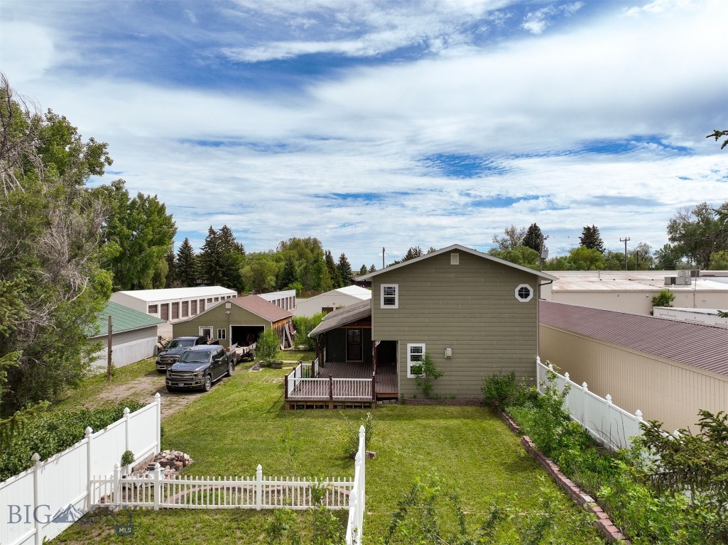 616 2nd Avenue S Property Photo 8