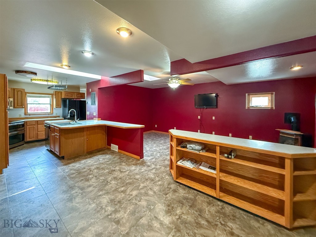 616 2nd Avenue S Property Photo 17