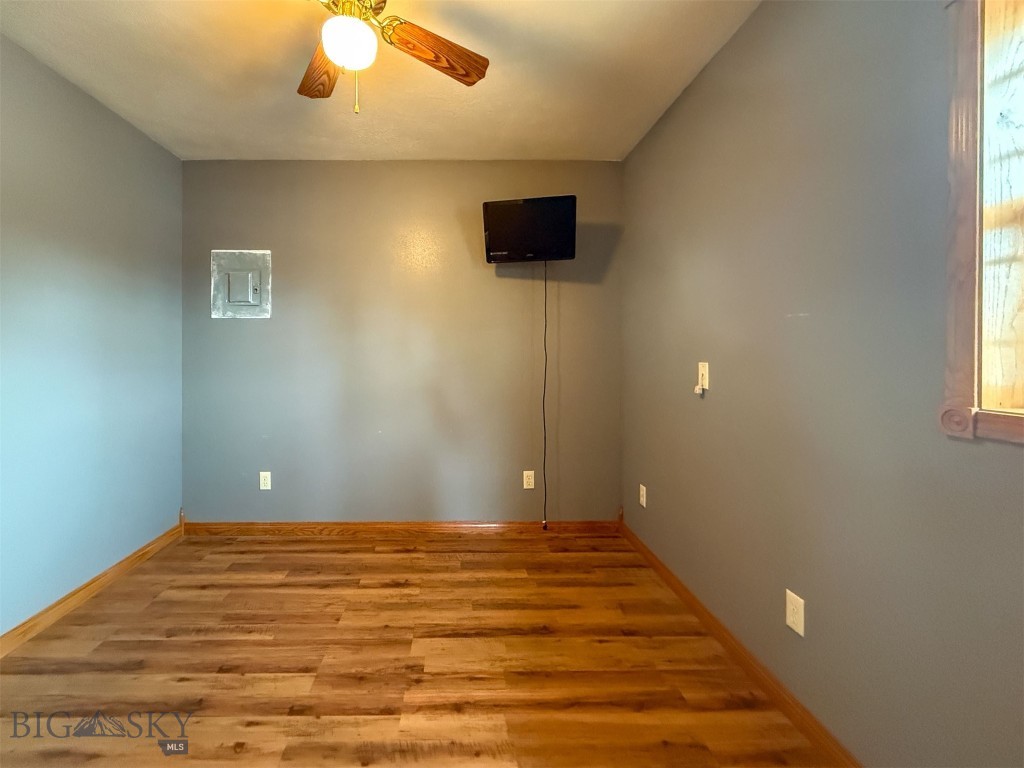 616 2nd Avenue S Property Photo 33