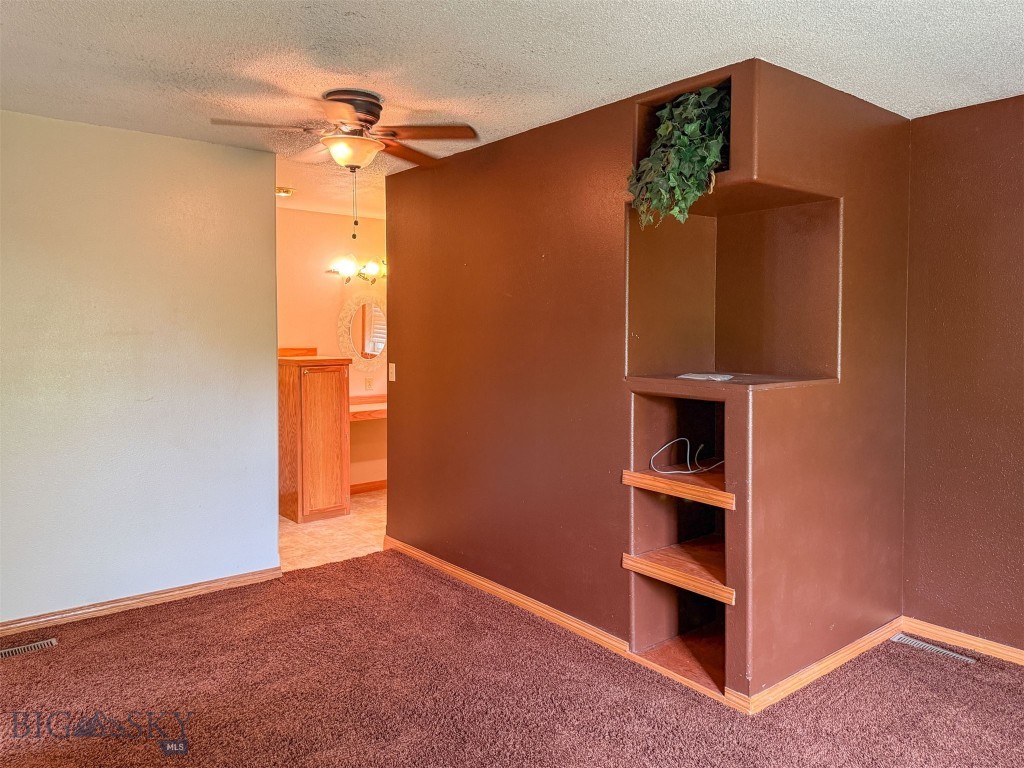 616 2nd Avenue S Property Photo 44