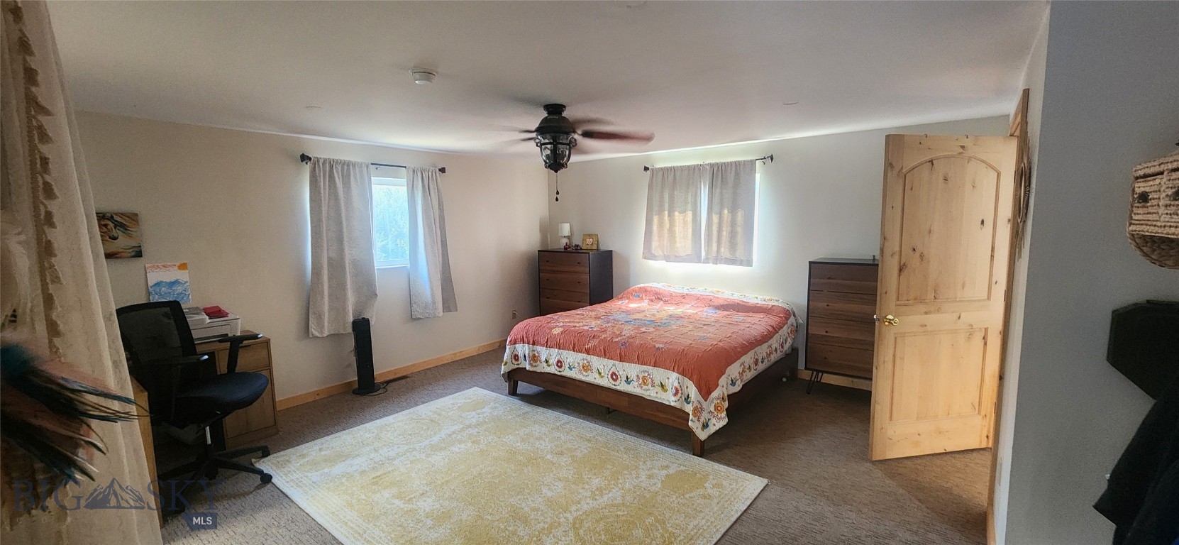 95 Mt Highway 2 E Property Photo 11