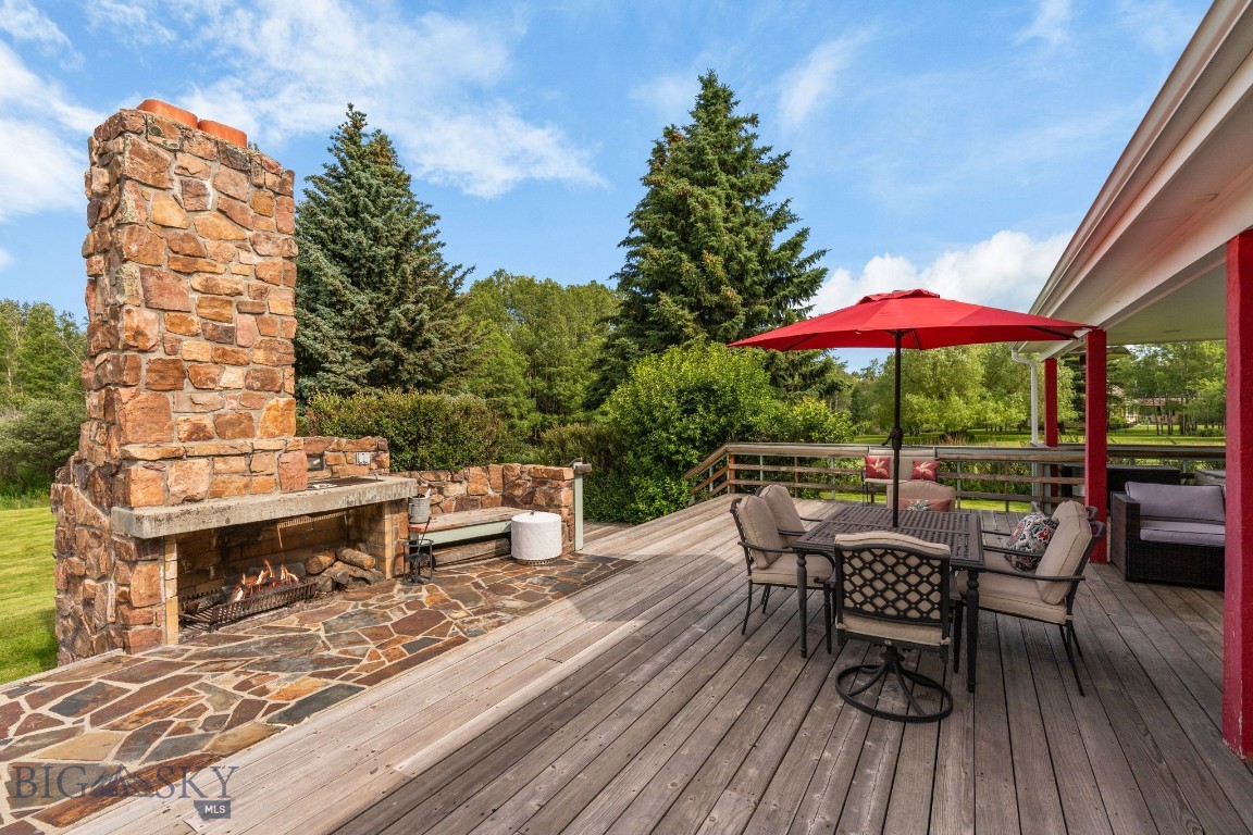 21 Hitching Post Road Property Photo 15
