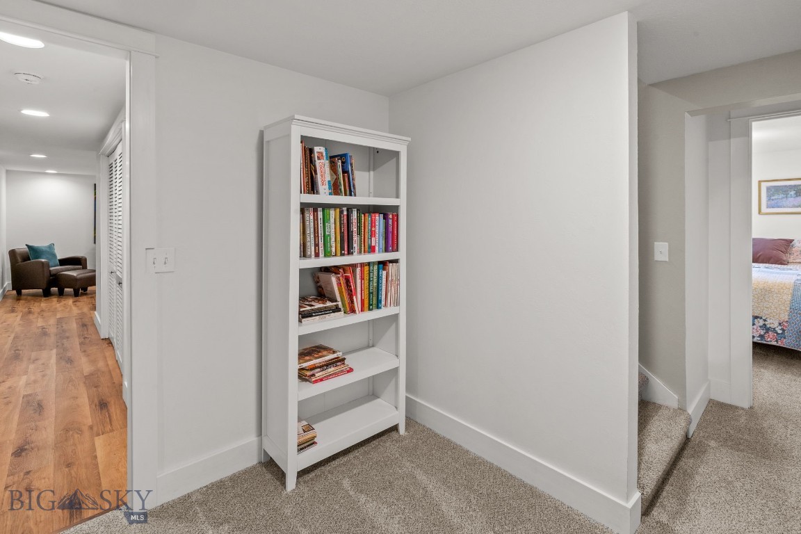 21 Hitching Post Road Property Photo 50