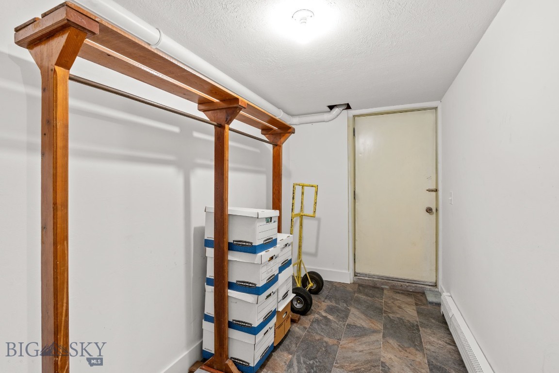 21 Hitching Post Road Property Photo 58