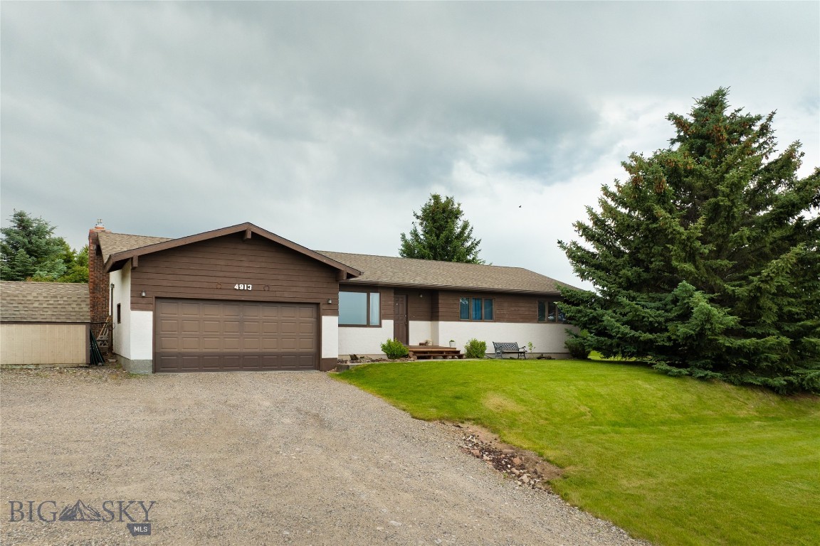 4913 Itana Circle Property Photo 7